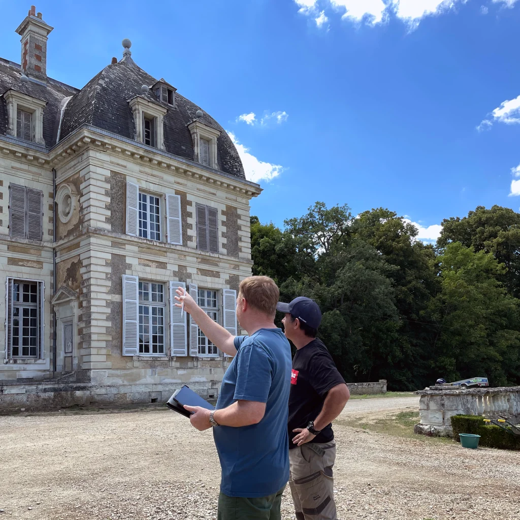 Ian Barker and Tim Holding at Château de Purnon